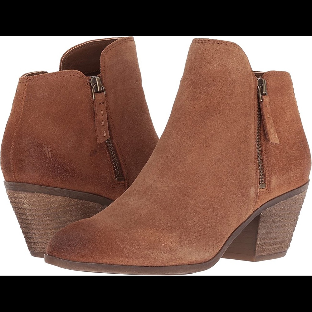 Nwot Judith Frye Bootie whiskey leather sz 8.5